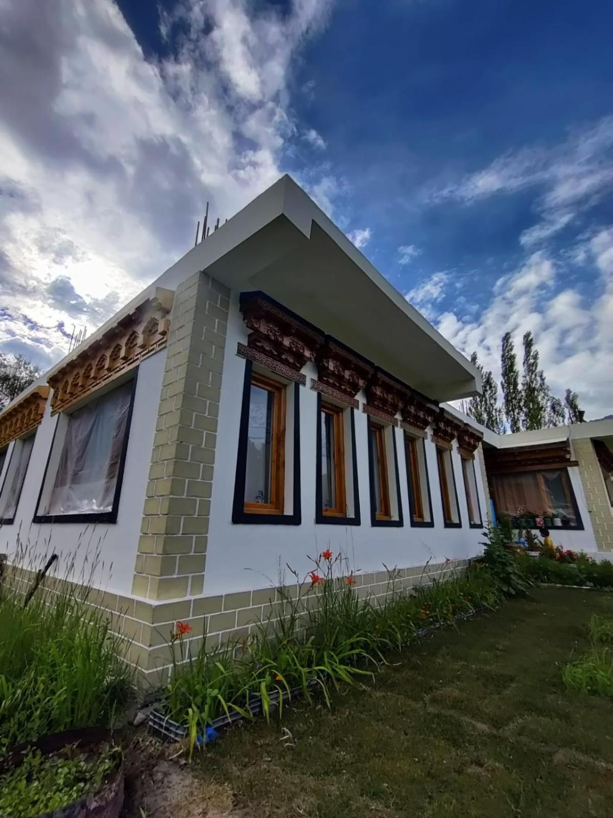 Nubra Holiday Deskit Екстер'єр фото